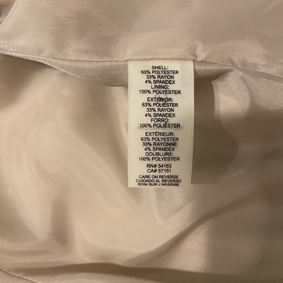 NWOT Calvin Klein Blazer Size 6 - Picture 11 of 16